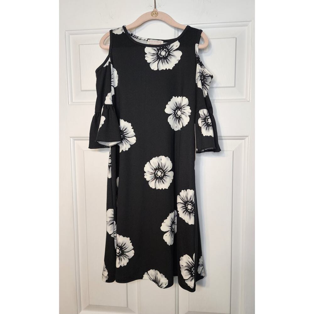 Social Academy‎ Girls Floral Cold Shoulder Dress Size 8 Stitch Fix NWT